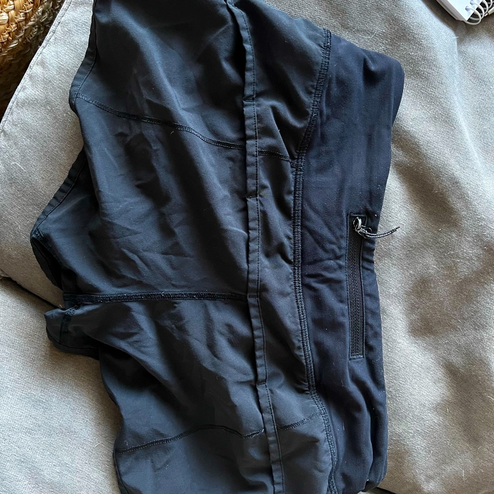 Lululemon speed short black size 4